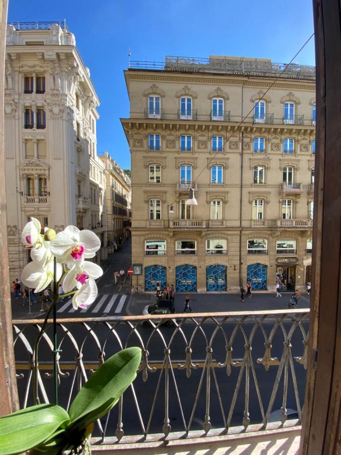 Soha Piazza Di Spagna Boutique Roma Exterior foto