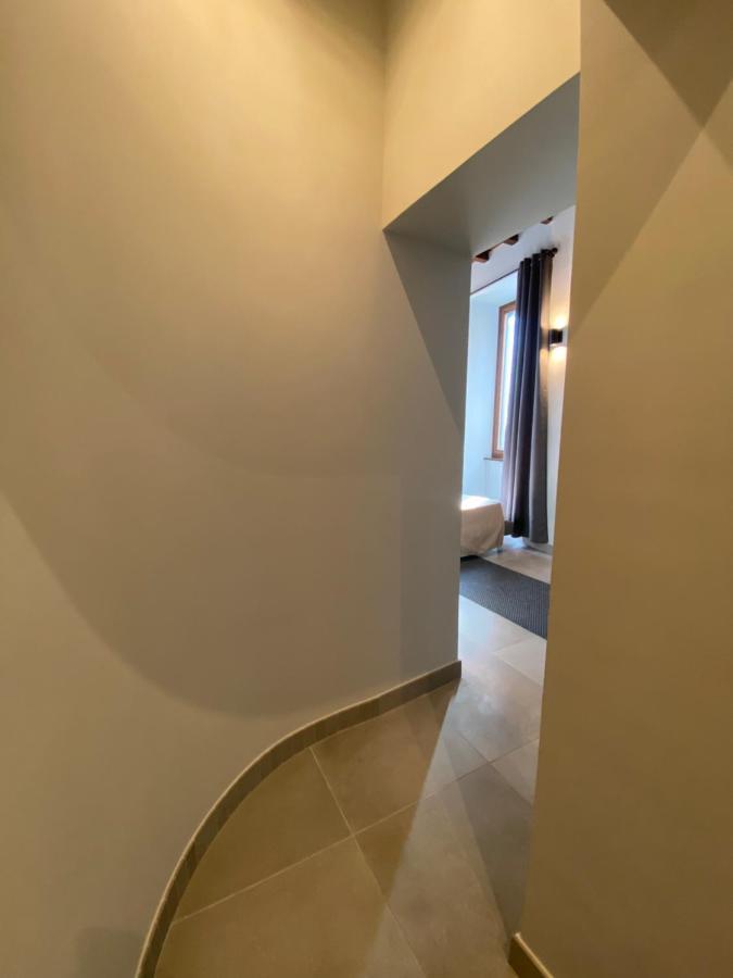 Soha Piazza Di Spagna Boutique Roma Exterior foto
