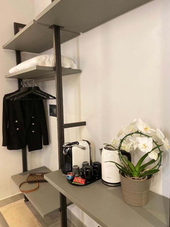 Soha Piazza Di Spagna Boutique Roma Exterior foto