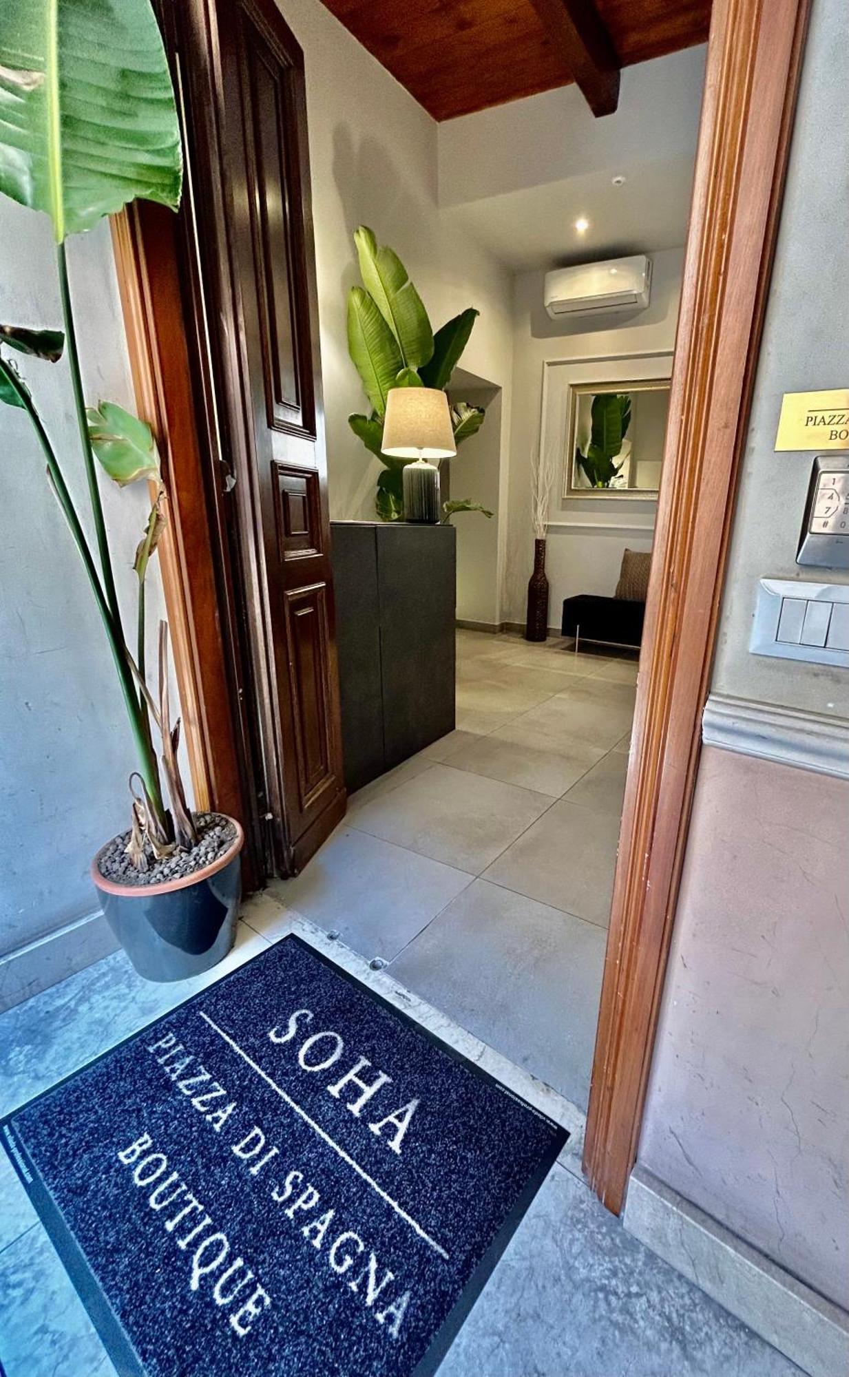 Soha Piazza Di Spagna Boutique Roma Exterior foto